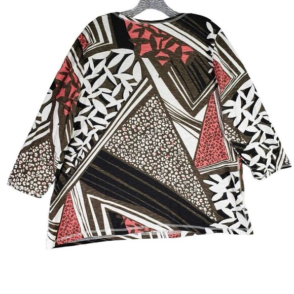Weekend By Chicos Shirt Womens Size 3 US XL Geometric Black Stretch Pullover - Picture 3 of 10